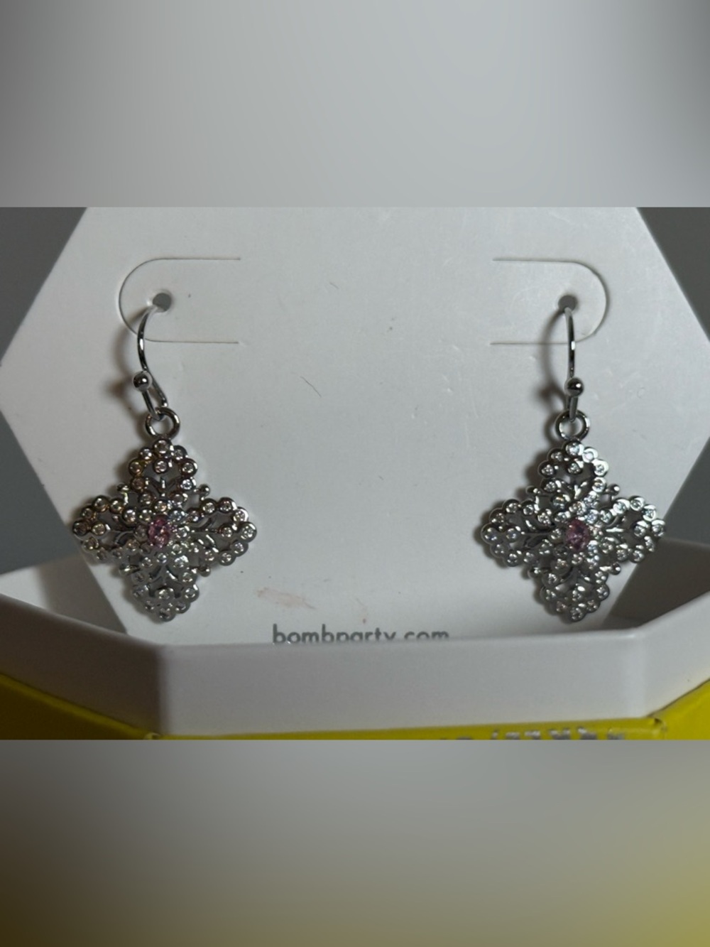 Bomb Party OG Earrings “Dazzling Clover” Brand New! #41